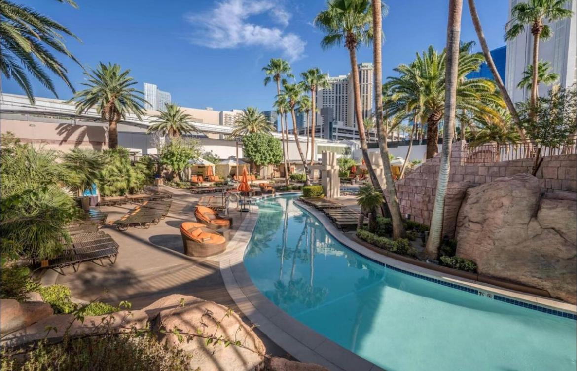 The Fantasy Suite Mgm Signature Pool View Λας Βέγκας Εξωτερικό φωτογραφία