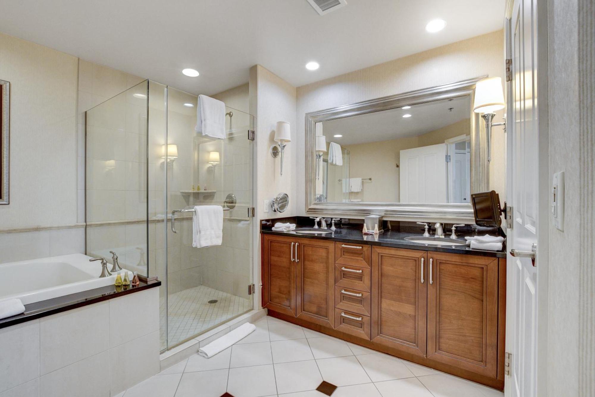 The Fantasy Suite Mgm Signature Pool View Λας Βέγκας Εξωτερικό φωτογραφία